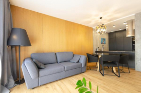 18173 Black and White cozy apartment